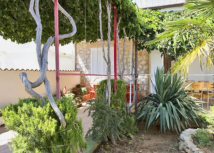 Holiday home House With A Parking Space Pirovac, Sibenik - 15538 *